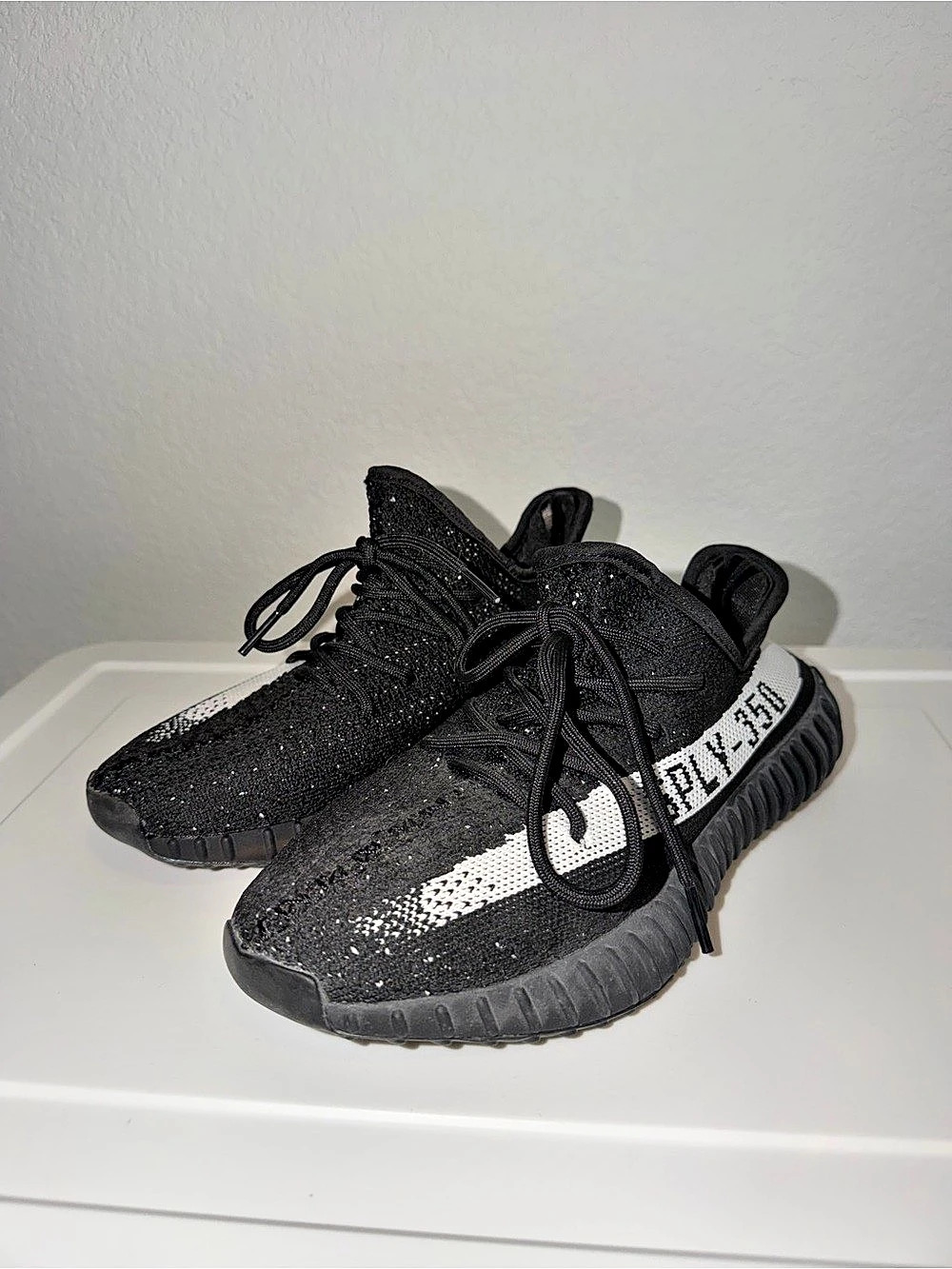 Yeezy Boost 350 V2 Black & White US 5 womens Sneakers